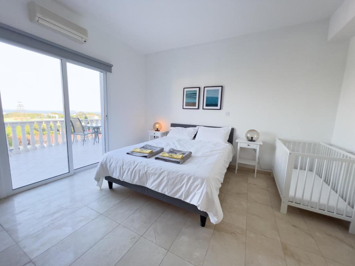 Grand Villa Lynn Seaview Ayia Napa Ngoại thất bức ảnh