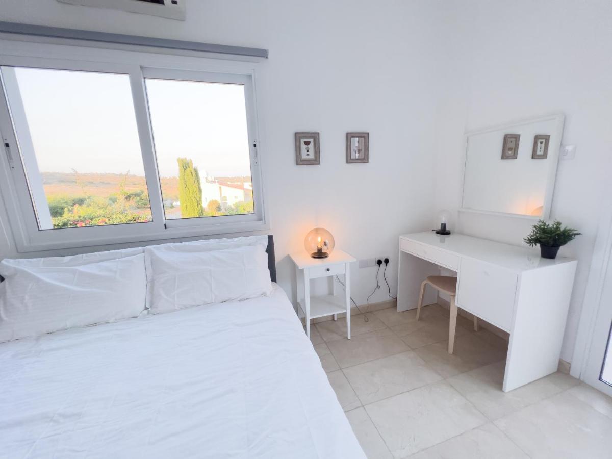Grand Villa Lynn Seaview Ayia Napa Ngoại thất bức ảnh
