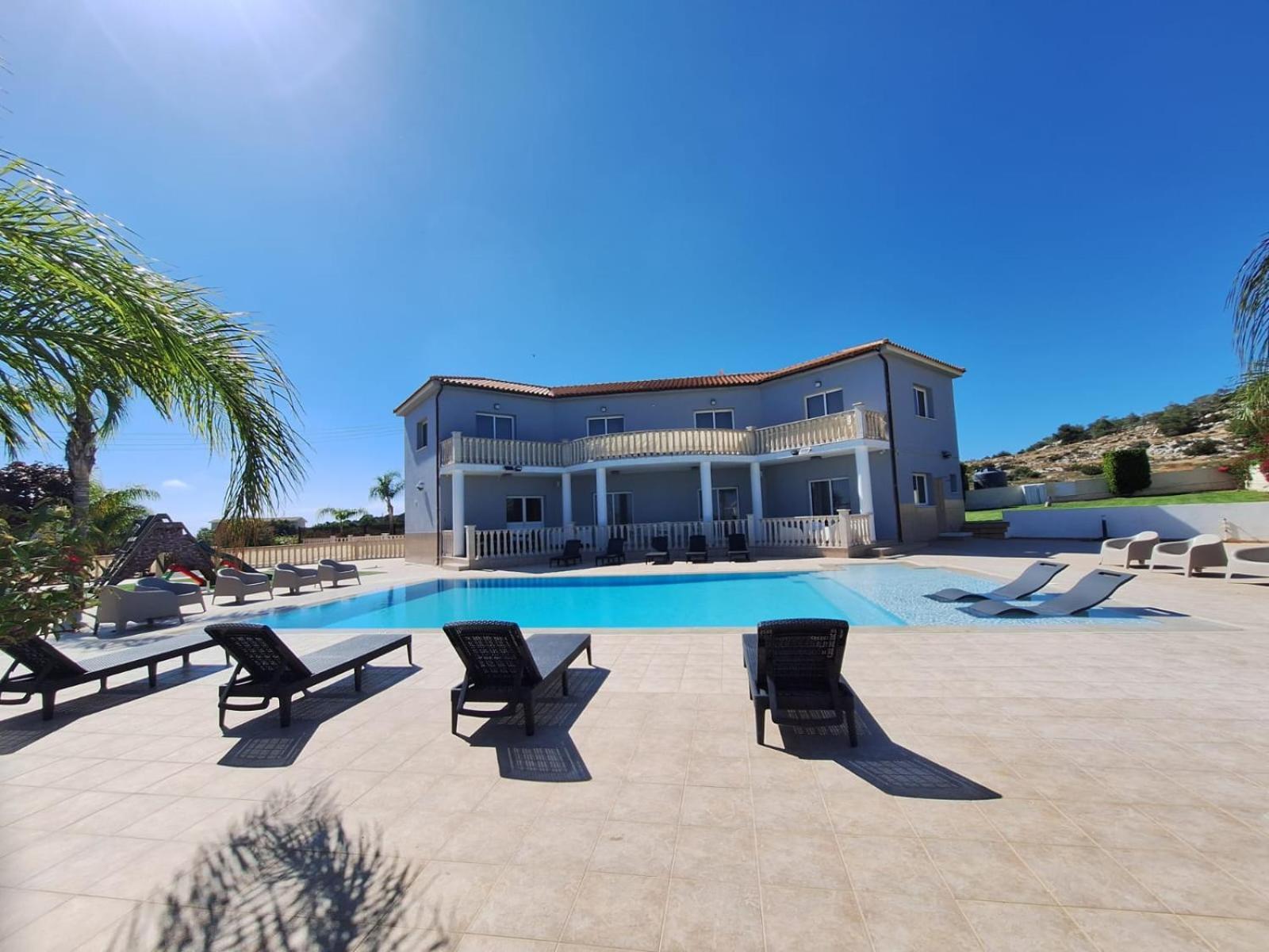 Grand Villa Lynn Seaview Ayia Napa Ngoại thất bức ảnh